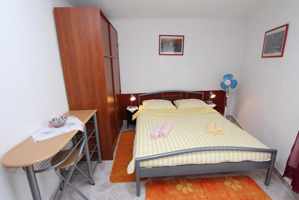 Apartment Alba *